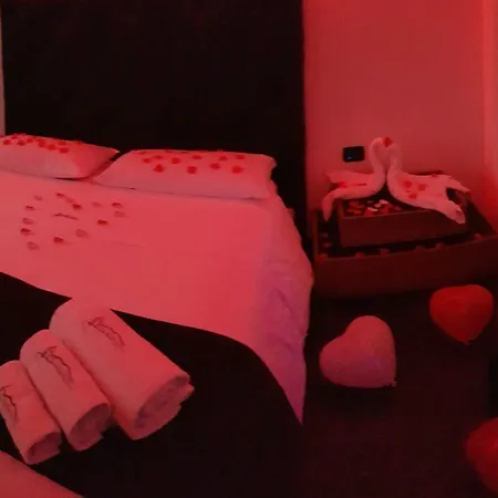 Al Campanile H Centro, By Clapa Group Dislocated Hospitality Νάπολη