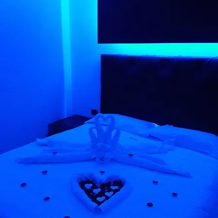Konukevi Al Campanile H Centro, By Clapa Group Dislocated Hospitality 2*