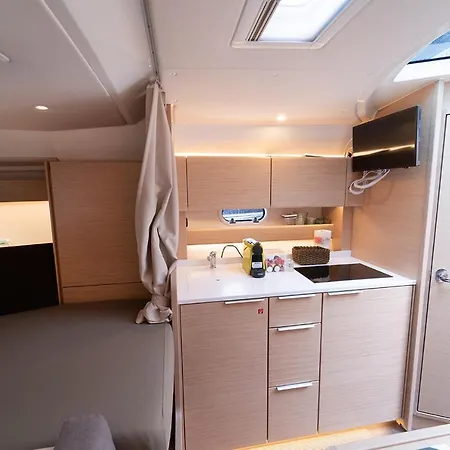 Al Campanile H Centro, By Clapa Group 3* Naples