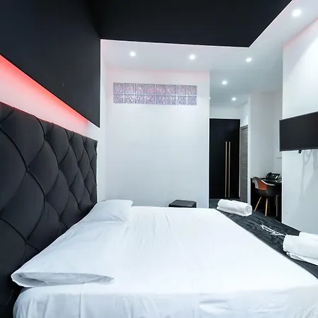 招待所 Al Campanile H Centro, By Clapa Group Dislocated Hospitality 2*