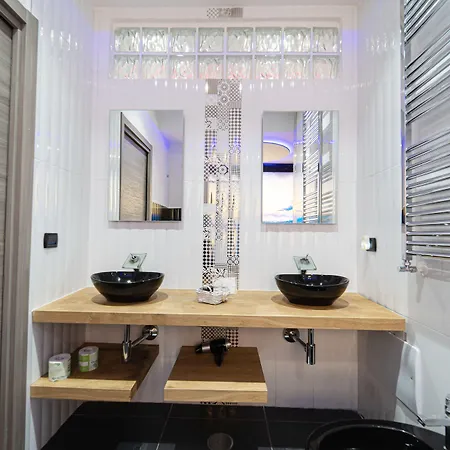 Al Campanile H Centro, By Clapa Group Dislocated Hospitality