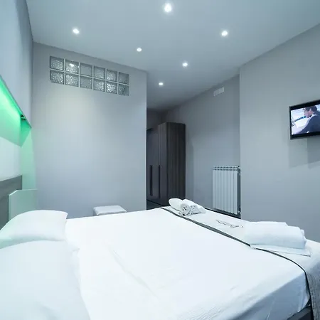 Al Campanile H Centro, By Clapa Group Dislocated Hospitality 招待所 2*